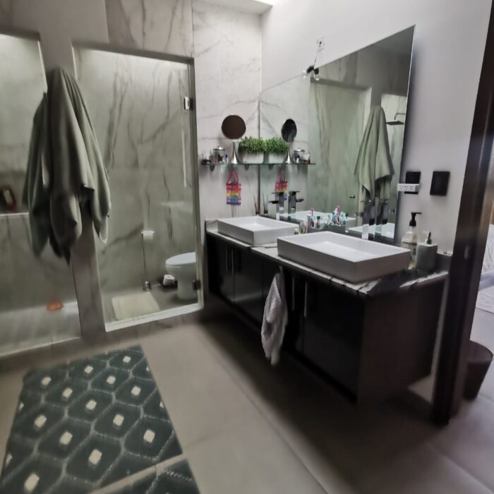 WhatsApp Image 2024-12-11 at 9.37.33 PM (5)