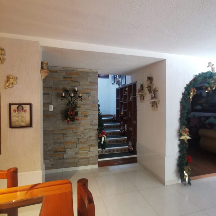 WhatsApp Image 2024-12-18 at 10.51.35 AM (3)