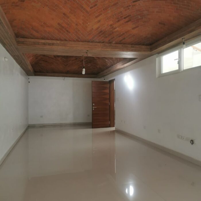 WhatsApp Image 2025-01-12 at 2.17.56 PM (2)