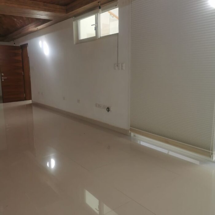 WhatsApp Image 2025-01-12 at 2.17.56 PM (3)