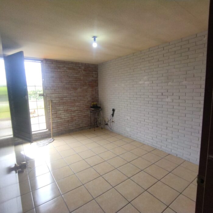 WhatsApp Image 2025-08-25 at 1.20.47 PM (5)